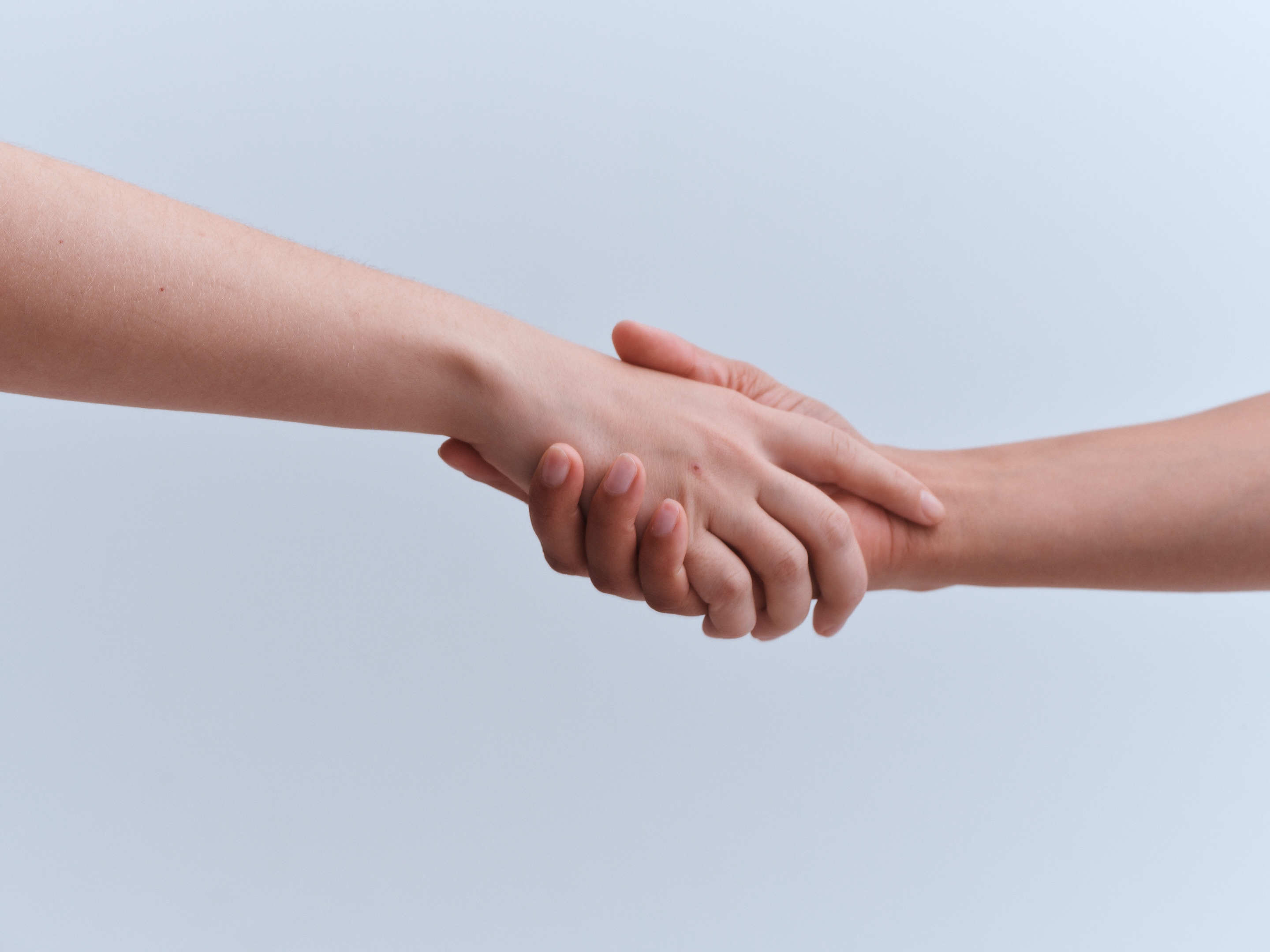13_Surrogate_Hands_0074.jpg