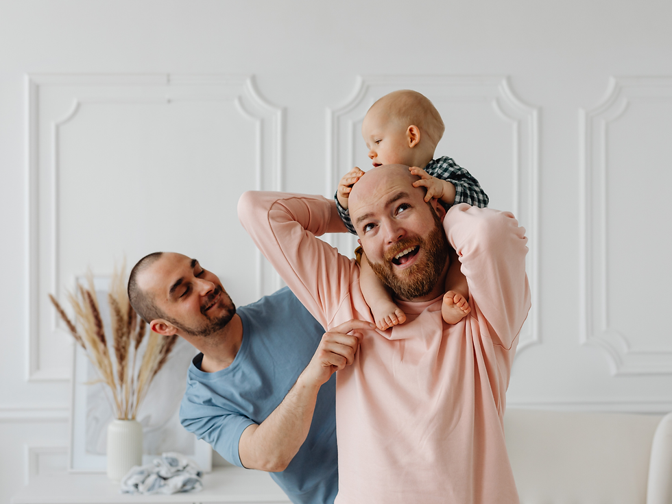 USING BOTH DADS’ SPERM: WHAT COUPLES USUALLY DECIDE (AND WHY)